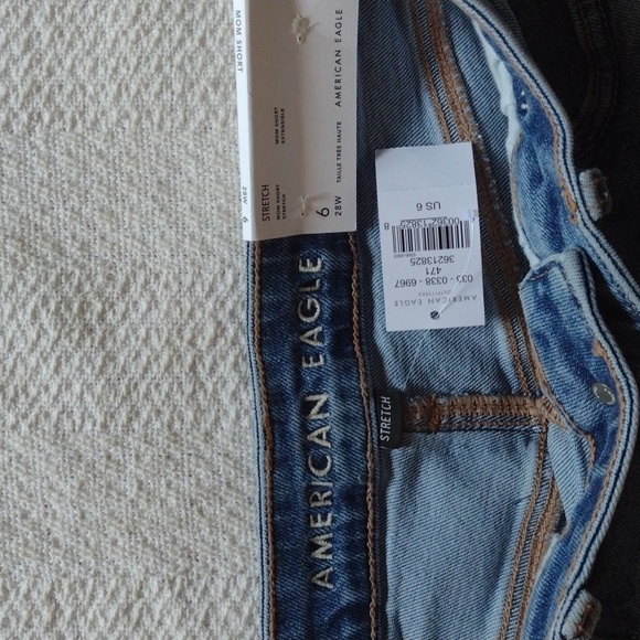 American Eagle Outfitters Size 6 Denim Mom Shorts - Picture 4 of 5